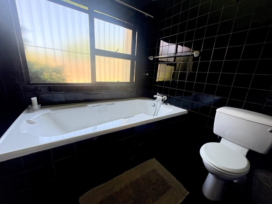 4 Bedroom Property for Sale in Riebeeckstad Free State